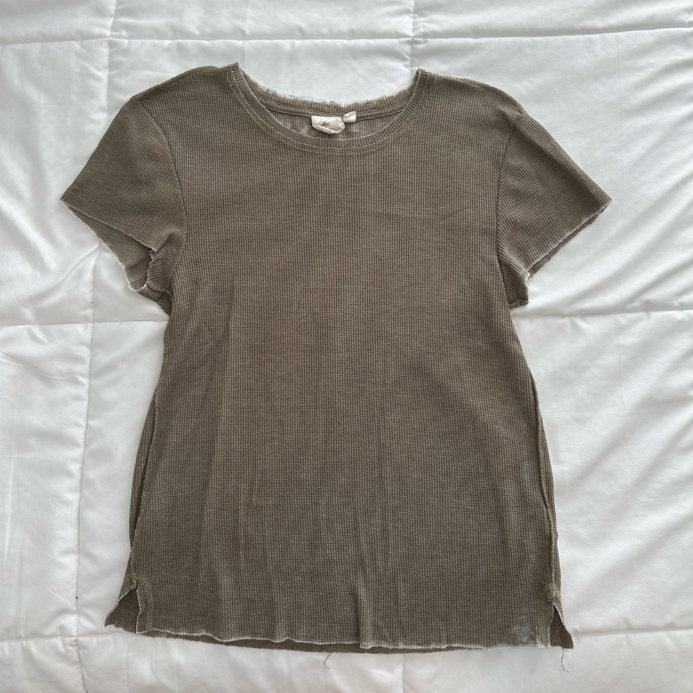 White Crow Grey Distressed Textured Tee